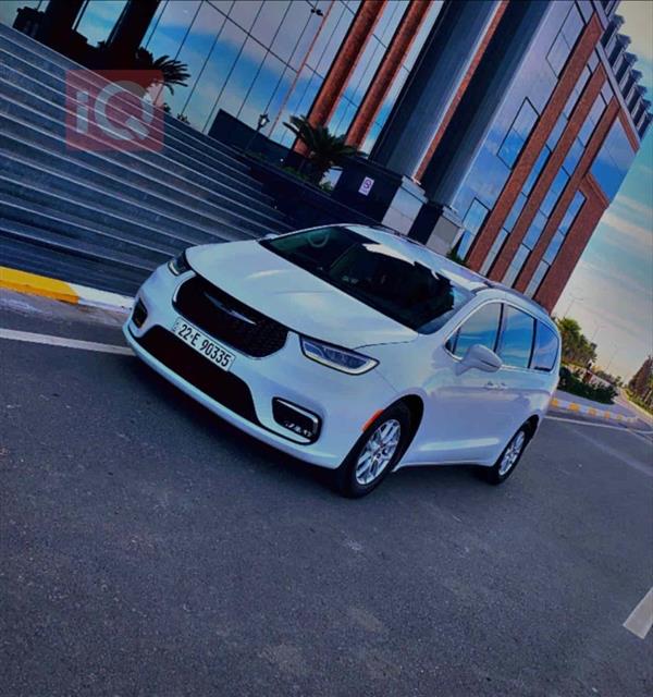 Chrysler for sale in Iraq